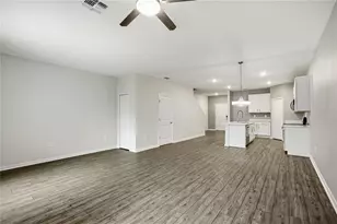 5366 NW 21st Ct, Gainesville, FL 32653 - Photo 12
