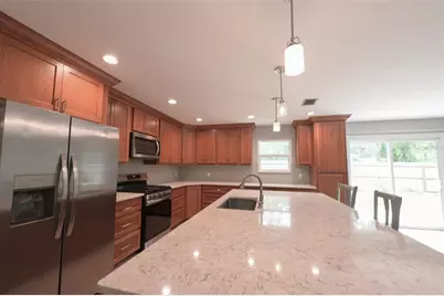 7616 SW 10th Avenue, Gainesville, FL 32607 - Photo 4