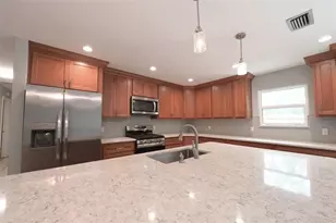 7616 SW 10 Ave, Gainesville, FL 32607 - Photo 2