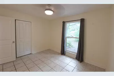 7616 SW 10th Avenue, Gainesville, FL 32607 - Photo 10