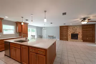 7616 SW 10 Ave, Gainesville, FL 32607 - Photo 4