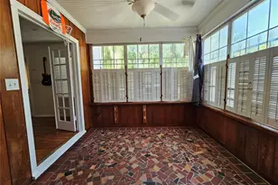 1822 NW 6th Ave, Gainesville, FL 32603 - Photo 12