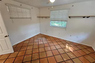 1822 NW 6th Ave, Gainesville, FL 32603 - Photo 18