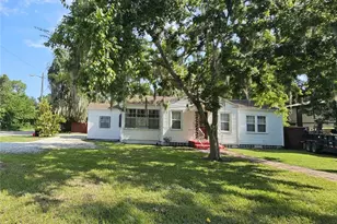 1822 NW 6th Ave, Gainesville, FL 32603 - Photo 2