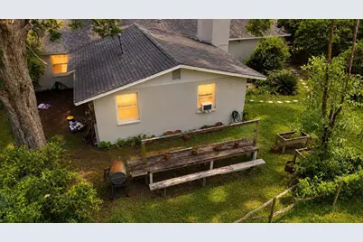 1014 NE 11th Avenue, Gainesville, FL 32601 - Photo 22