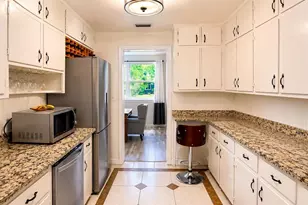 1014 NE 11th Ave, Gainesville, FL 32601 - Photo 10