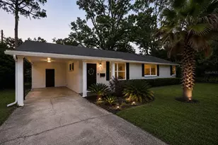1014 NE 11th Ave, Gainesville, FL 32601 - Photo 2