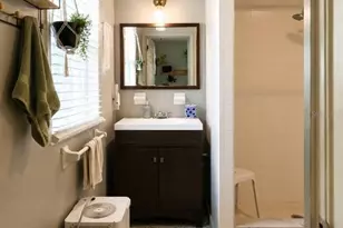 1014 NE 11th Ave, Gainesville, FL 32601 - Photo 14