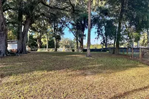 13565 NE 38th Ave, Anthony, FL 32617 - Photo 24