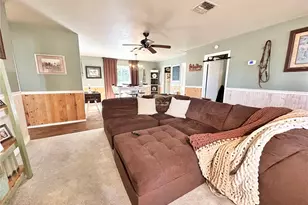 13565 NE 38th Ave, Anthony, FL 32617 - Photo 4