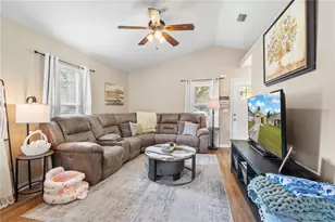 308 SW 2 Ave, Chiefland, FL 32626 - Photo 2