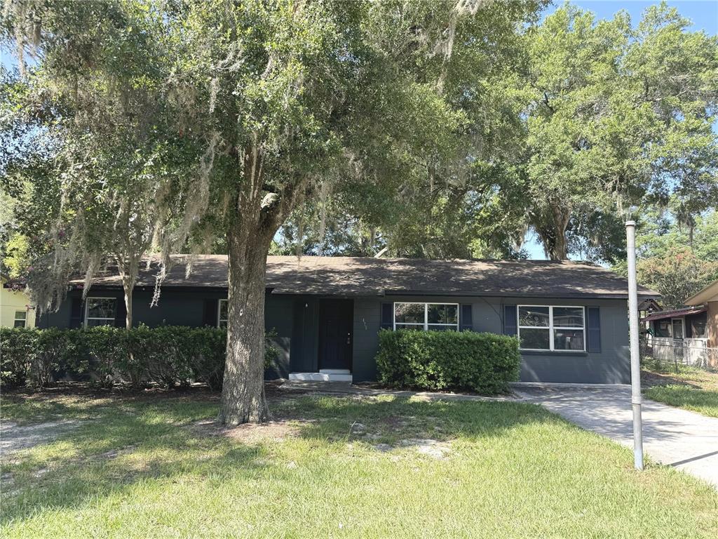 475 SW Nightingale St - 475 SW Nightingale St, Keystone Heights, FL 32656 Luxury Property | Jose Angel Pina