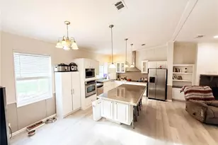 259 S E Rattler Ct, High Springs, FL 32643 - Photo 6