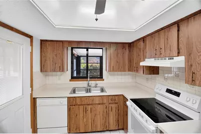 10081 SW 95th Avenue, Ocala, FL 34481 - Photo 8