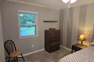 7605 SW 7th Pl, Gainesville, FL 32607 - Photo 14