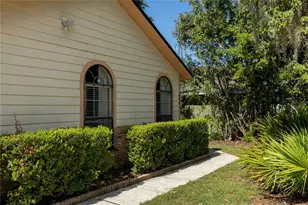 2951 SW 40th Ave, Gainesville, FL 32608 - Photo 2