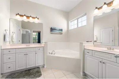 8424 SW 8th Place, Gainesville, FL 32607 - Photo 14