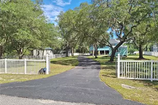8213 Riverview Rd, Fanning Springs, FL 32693 - Photo 50