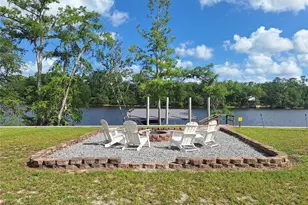 8213 Riverview Rd, Fanning Springs, FL 32693 - Photo 44