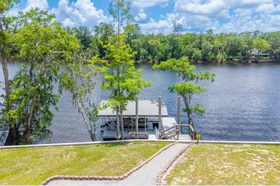 8213 Riverview Road, Fanning Springs, FL 32693 - Photo 2
