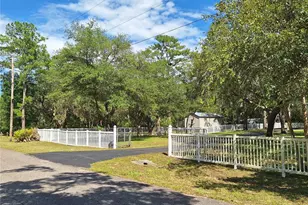 8213 Riverview Rd, Fanning Springs, FL 32693 - Photo 52
