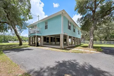8213 Riverview Road, Fanning Springs, FL 32693 - Photo 30