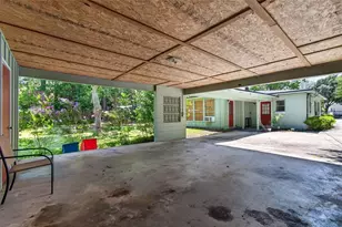 1321 NW 31 Dr, Gainesville, FL 32605 - Photo 30