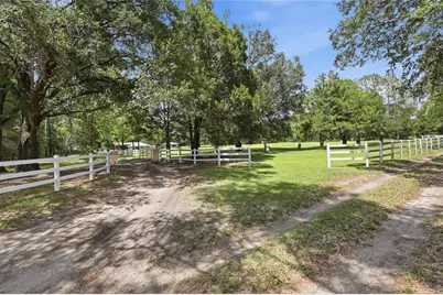 16310 NW 40th Place, Newberry, FL 32669 - Photo 86