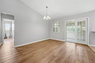 25249 SW 18th Ave, Newberry, FL 32669 - Photo 10