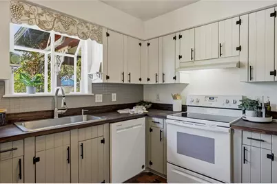 10709 NW 31st Place, Gainesville, FL 32606 - Photo 24