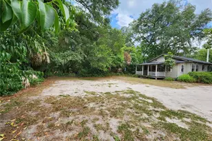 812 SE 4th Ave, Gainesville, FL 32601 - Photo 6