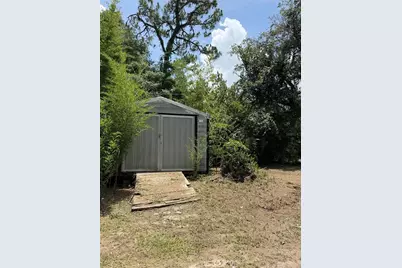 424 Margaret Street, Bronson, FL 32621 - Photo 6