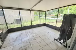 3301 NW 19th St, Gainesville, FL 32605 - Photo 10