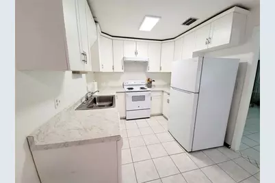 3301 NW 19th Street, Gainesville, FL 32605 - Photo 2