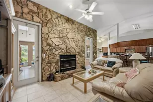 11751 SE 16 Ln, Morriston, FL 32668 - Photo 12