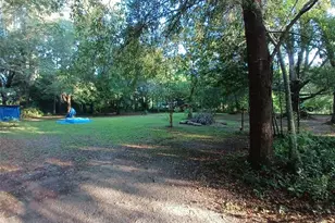 210 SE Hardin Ct, High Springs, FL 32643 - Photo 14