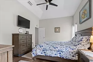 7710 NW 38th Pl, Gainesville, FL 32606 - Photo 28