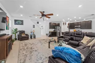 672 NW 247th Ter, Newberry, FL 32669 - Photo 8
