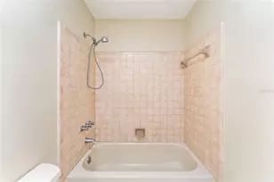 2541 NW 52nd Pl, Gainesville, FL 32605 - Photo 16