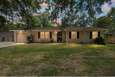 2541 NW 52nd Place, Gainesville, FL 32605 - Photo 1