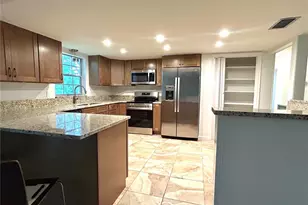 7532 SW 122nd St, Gainesville, FL 32608 - Photo 4