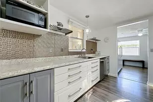 8174 Spring Lake Rd N, Jacksonville, FL 32210 - Photo 18