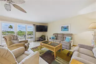 19610 Gulf Blvd, Indian Rocks Beach, FL 33785 - Photo 12