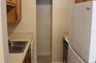 7011 SW 17th Pl, Gainesville, FL 32607 - Photo 10