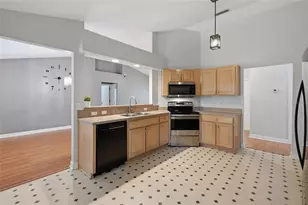 4308 NW 35th Ter, Gainesville, FL 32605 - Photo 8
