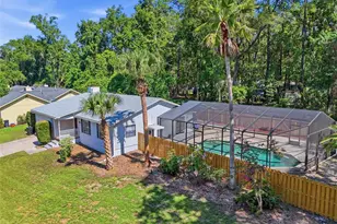 5908 NW 36th Pl, Gainesville, FL 32606 - Photo 2