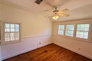745 NE 10th Ave, Gainesville, FL 32601 - Photo 18