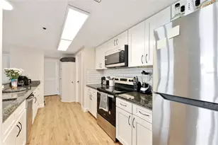 408 W University Ave, Gainesville, FL 32601 - Photo 18