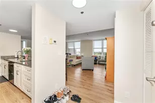 408 W University Ave, Gainesville, FL 32601 - Photo 14