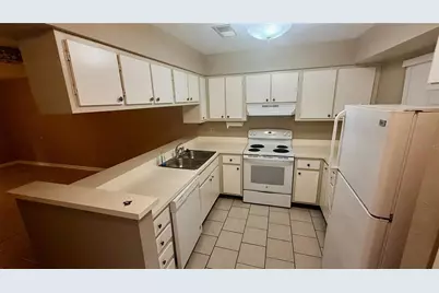 4411 SW 34th Street #503, Gainesville, FL 32608 - Photo 4